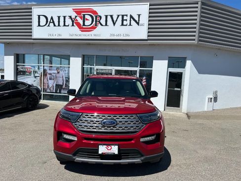 Used 2021 Ford Explorer Limited image 2