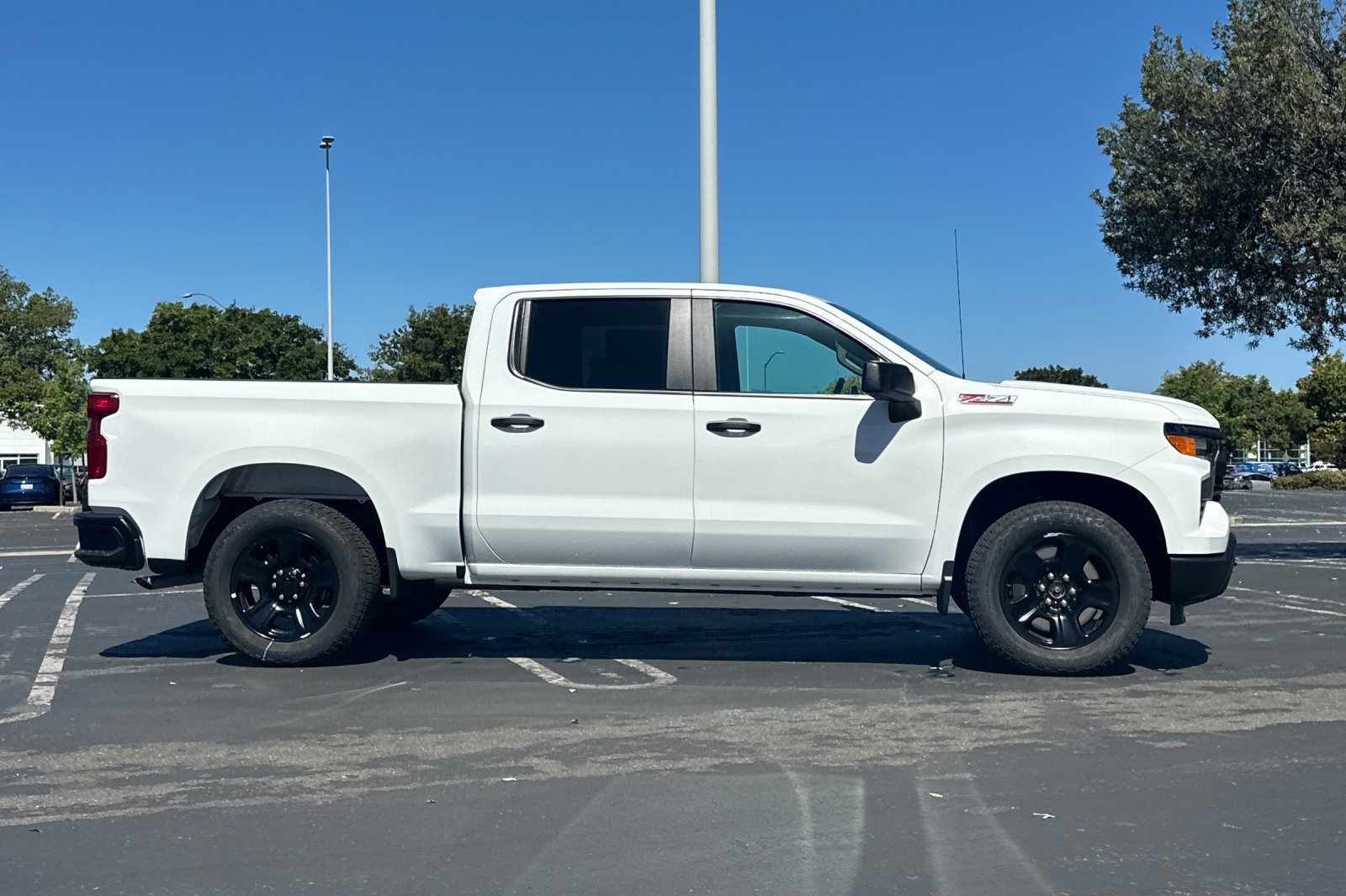 New 2026 Chevrolet Silverado 1500 W/T w/ Police Pursuit Package AWD/4WD image 3