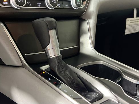Used 2020 Honda Accord LX image 24