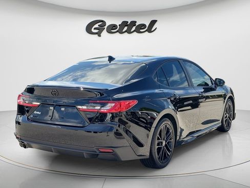 Certified 2026 Toyota Camry SE FWD image 5