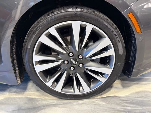 Used 2019 Lincoln MKZ Reserve FWD image 32