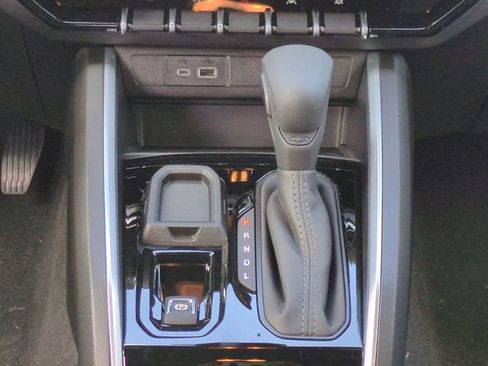New 2026 Chevrolet Colorado W/T w/ WT Custom Package RWD image 18