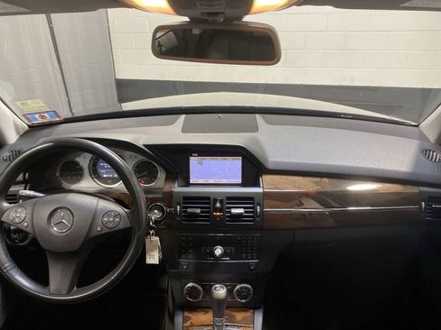 Used 2010 Mercedes-Benz GLK 350 4MATIC image 10