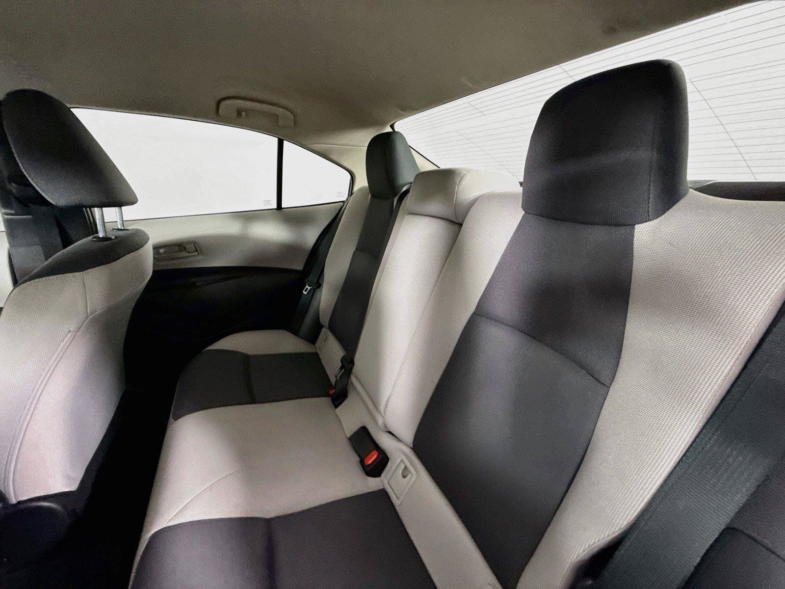 Used 2026 Toyota Corolla LE FWD image 29