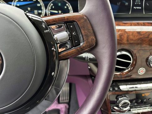 Used 2019 Rolls-Royce Phantom Sedan image 22