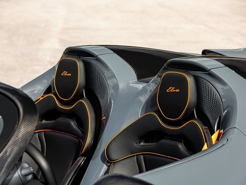 Used 2021 McLaren Elva RWD image 11