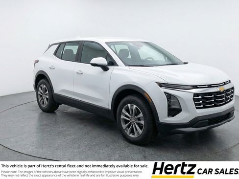 Used 2025 Chevrolet Equinox LT FWD image 1