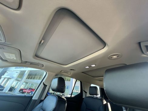 Used 2019 Chevrolet Traverse RS w/ LPO, Floor Liner Package image 19