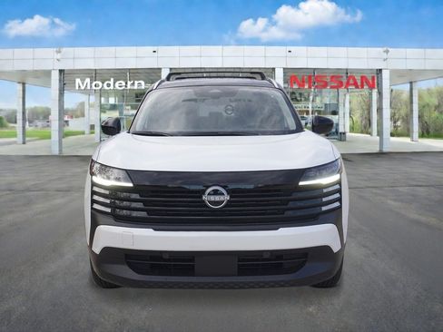 New 2026 Nissan Kicks SV w/ Cold Weather Package FWD image 8