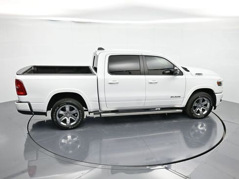 Certified 2025 RAM 1500 Big Horn AWD/4WD image 37