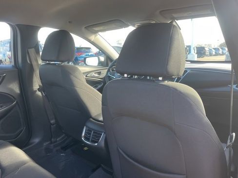 Used 2023 Chevrolet Malibu LT image 46