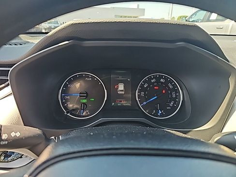 Used 2021 Toyota RAV4 XLE image 52