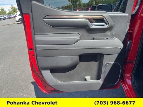 Certified 2025 Chevrolet Silverado 1500 LT AWD/4WD image 23