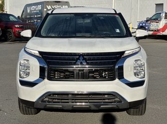 Used 2022 Mitsubishi Outlander ES video 2