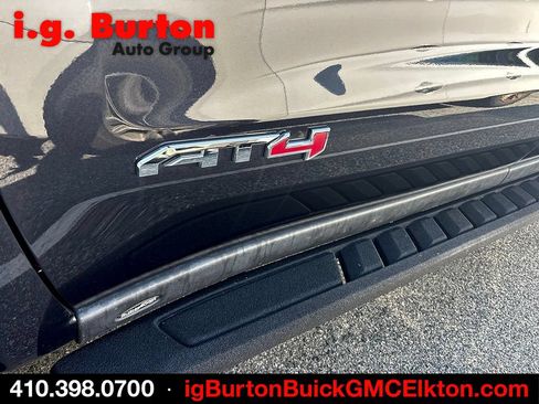 Certified 2023 GMC Sierra 1500 AT4 w/ AT4 Premium Package AWD/4WD image 6