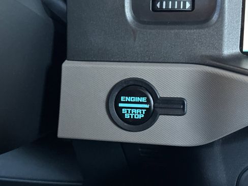 Used 2024 Ford Bronco Wildtrak image 22