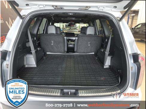Used 2024 Kia Telluride SX Prestige X-Pro AWD/4WD image 8