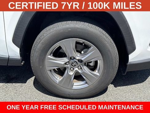 Used 2025 Toyota RAV4 XLE AWD/4WD image 7