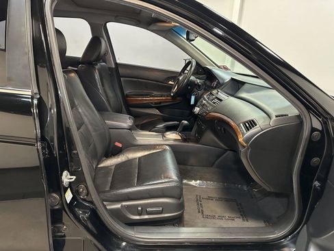 Used 2011 Honda Accord EX-L image 39