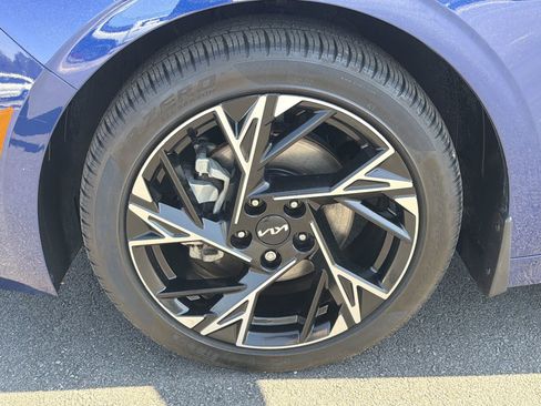 Used 2025 Kia K5 GT-Line w/ GT-Line Premium Package FWD image 33