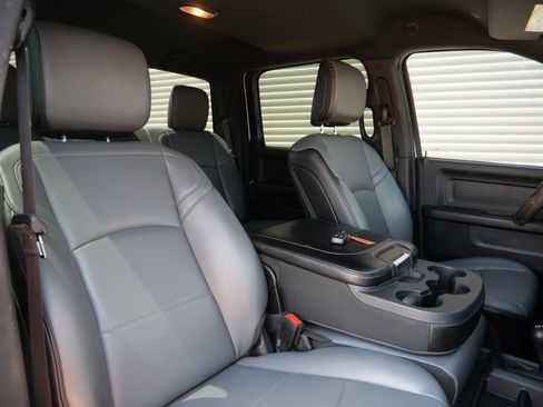 Used 2024 RAM 2500 Tradesman AWD/4WD image 18