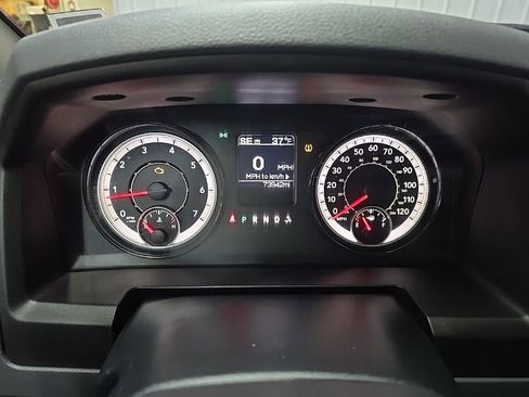 Used 2018 RAM 1500 Express w/ Express Value Package image 21