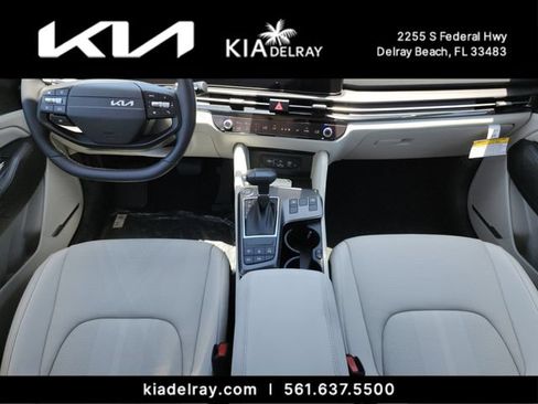 New 2026 Kia Sportage EX w/ EX Panorama Roof Package FWD image 11