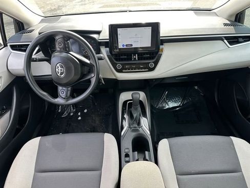 Certified 2025 Toyota Corolla LE FWD image 21