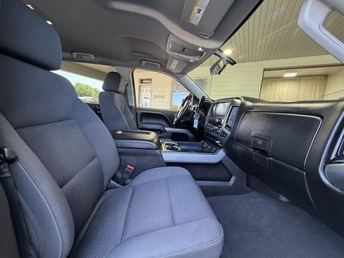 Used 2018 Chevrolet Silverado 1500 LT w/ All Star Edition AWD/4WD image 12