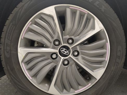 Used 2021 Hyundai Ioniq SEL image 31