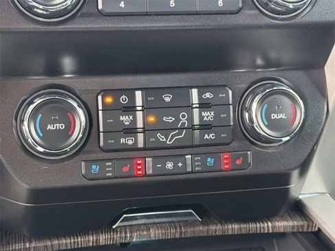 Used 2020 Ford F250 Lariat image 15