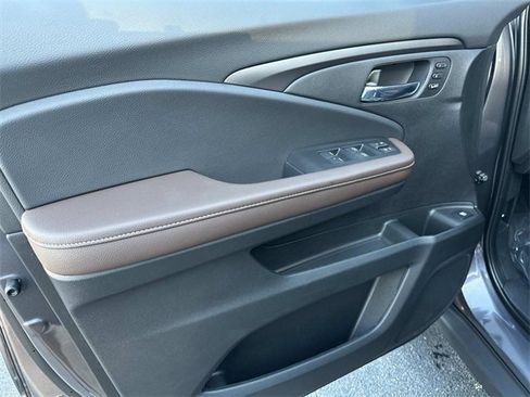 New 2026 Honda Ridgeline RTL image 17
