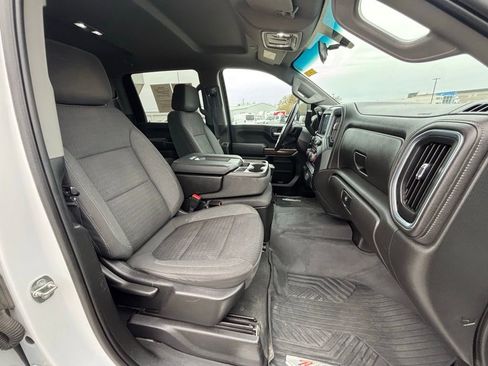 Used 2023 Chevrolet Silverado 2500 LT w/ Convenience Package image 9