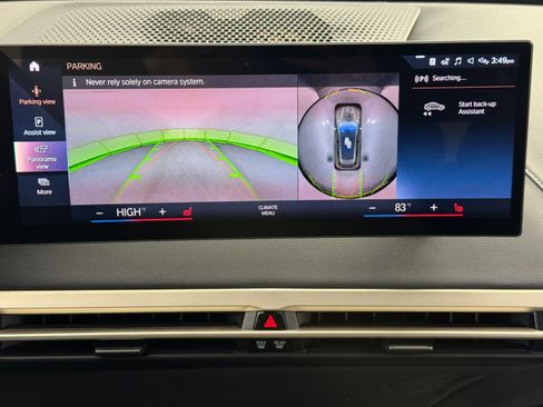 Used 2022 BMW iX xDrive50 w/ Premium Package image 31