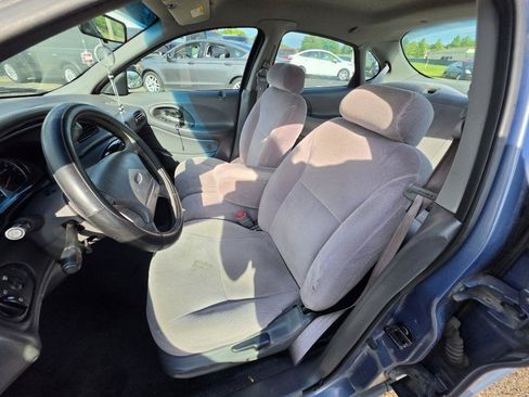 Used 1999 Ford Taurus LX FWD image 14