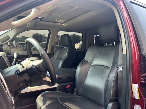Used 2017 RAM 2500 Laramie w/ Sport Appearance Group AWD/4WD image 9