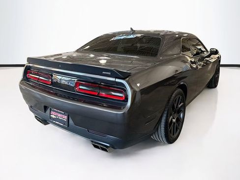 Used 2018 Dodge Challenger R/T Scat Pack w/ Driver Convenience Group image 6