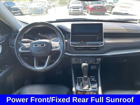 Used 2022 Jeep Compass Trailhawk w/ Sun and Sound Group AWD/4WD image 12