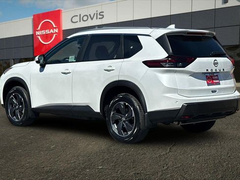 New 2026 Nissan Rogue SV w/ SV Premium Package image 7