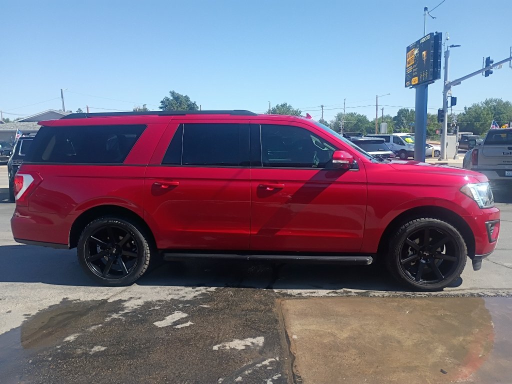 Used 2021 Ford Expedition Max XLT AWD/4WD image 5