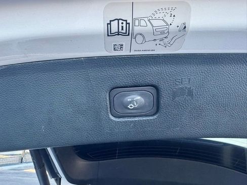 Used 2019 Ford Edge SEL w/ Equipment Group 201A image 33