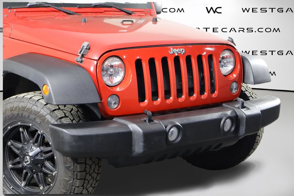 Used 2014 Jeep Wrangler Unlimited Sport w/ Connectivity Group AWD/4WD image 35