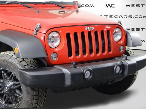 Used 2014 Jeep Wrangler Unlimited Sport w/ Connectivity Group AWD/4WD image 35