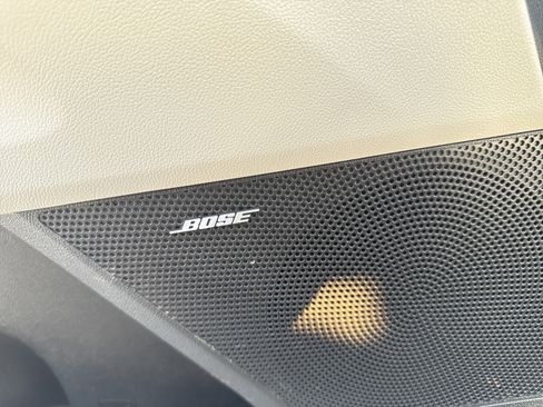 Used 2023 Kia Sorento SX Prestige image 13