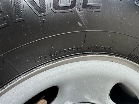 Used 2014 Chevrolet Express 2500 LS image 18