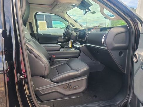 New 2026 Ford Expedition Max Platinum AWD/4WD image 7