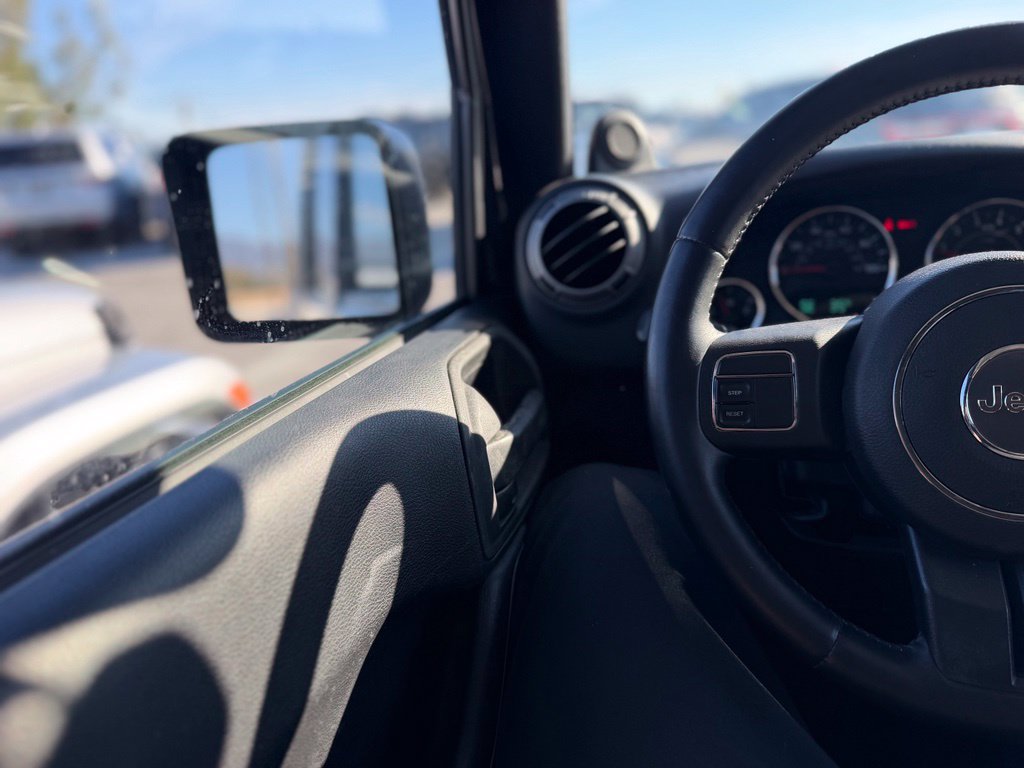 Used 2014 Jeep Wrangler Unlimited Sport w/ Quick Order Package 24S AWD/4WD image 7