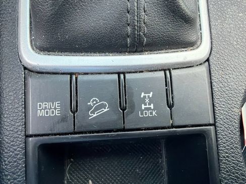 Used 2022 Kia Sportage LX AWD/4WD image 26