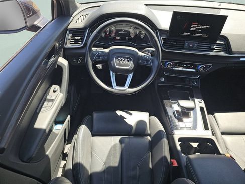 Used 2023 Audi Q5 2.0T Premium Plus w/ Premium Plus Package AWD/4WD image 4