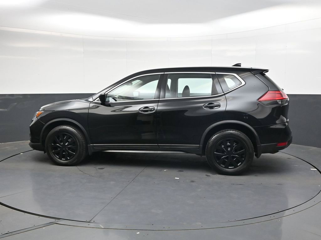 Used 2018 Nissan Rogue S AWD/4WD image 8